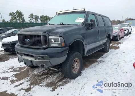 2001 Ford Excursion Xlt z USA, uszkodzony, nr VIN 1FMNU41S61EC54717